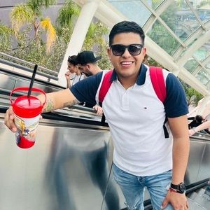 Meet your Posher, Pablo